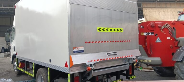 refrigerated-containers-dubai-seasonal-storage-solution